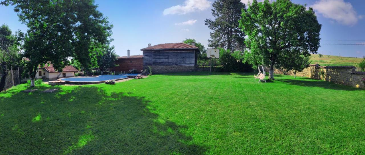 Хаджикольовата Къща Villa Medven Exteriör bild