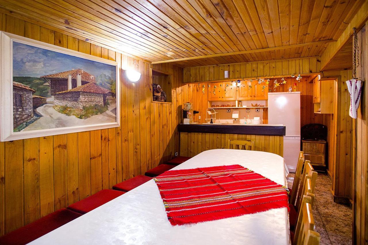 Хаджикольовата Къща Villa Medven Exteriör bild